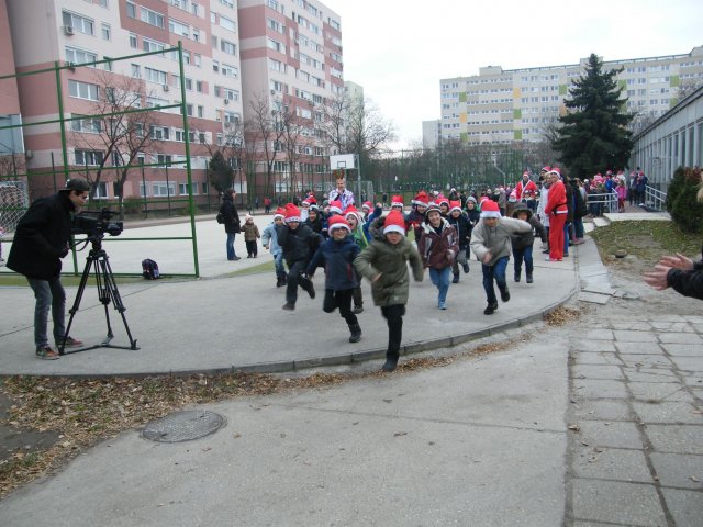 Mikulás futás 2016